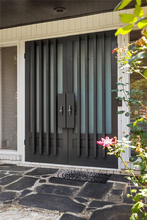 Atlanta, Georgia, 30345, United States, 3 Bedrooms Bedrooms, ,2 BathroomsBathrooms,Residential,For Sale,1942165