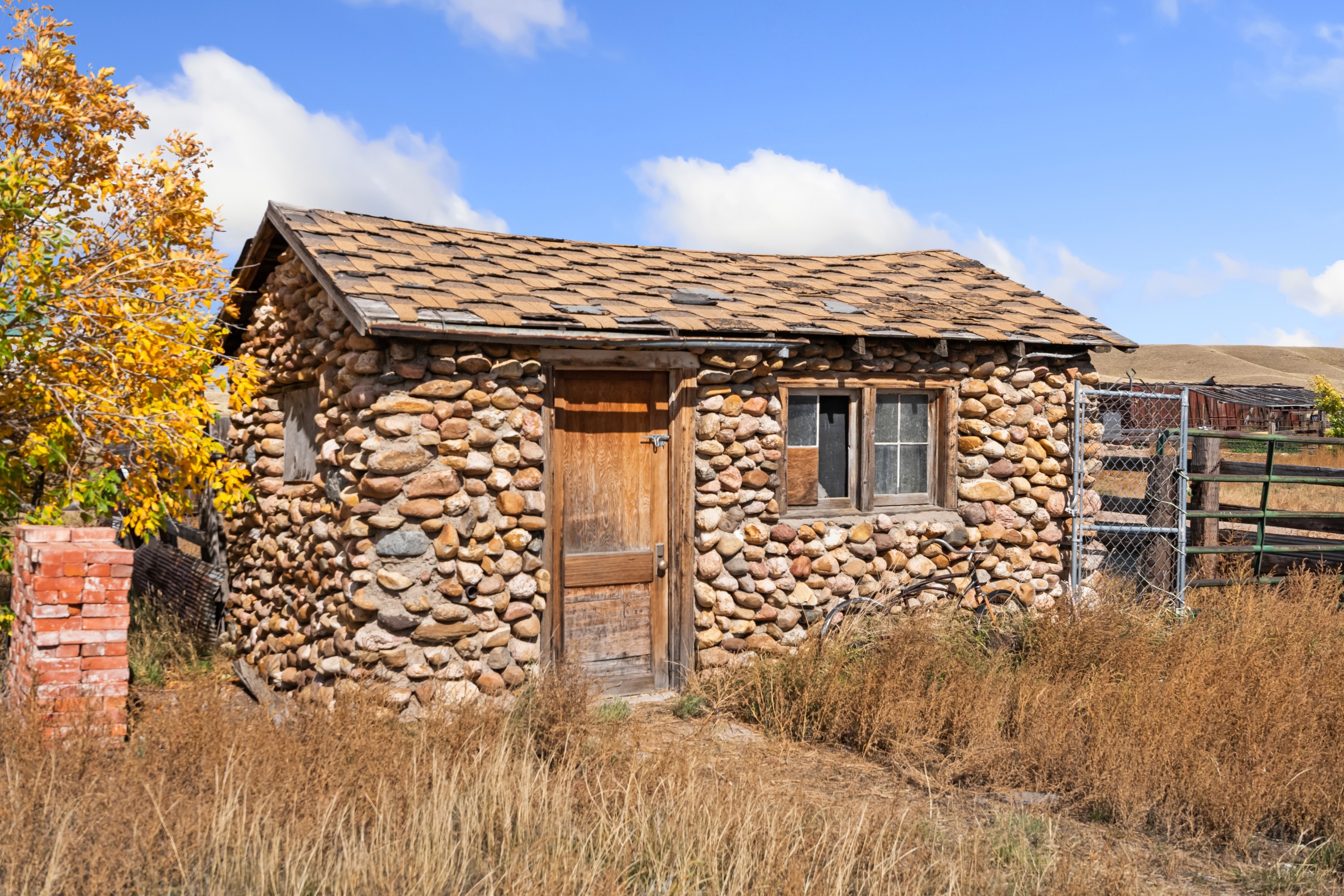  Exceptional Equestrian Property on 20 Acres - 物件實景