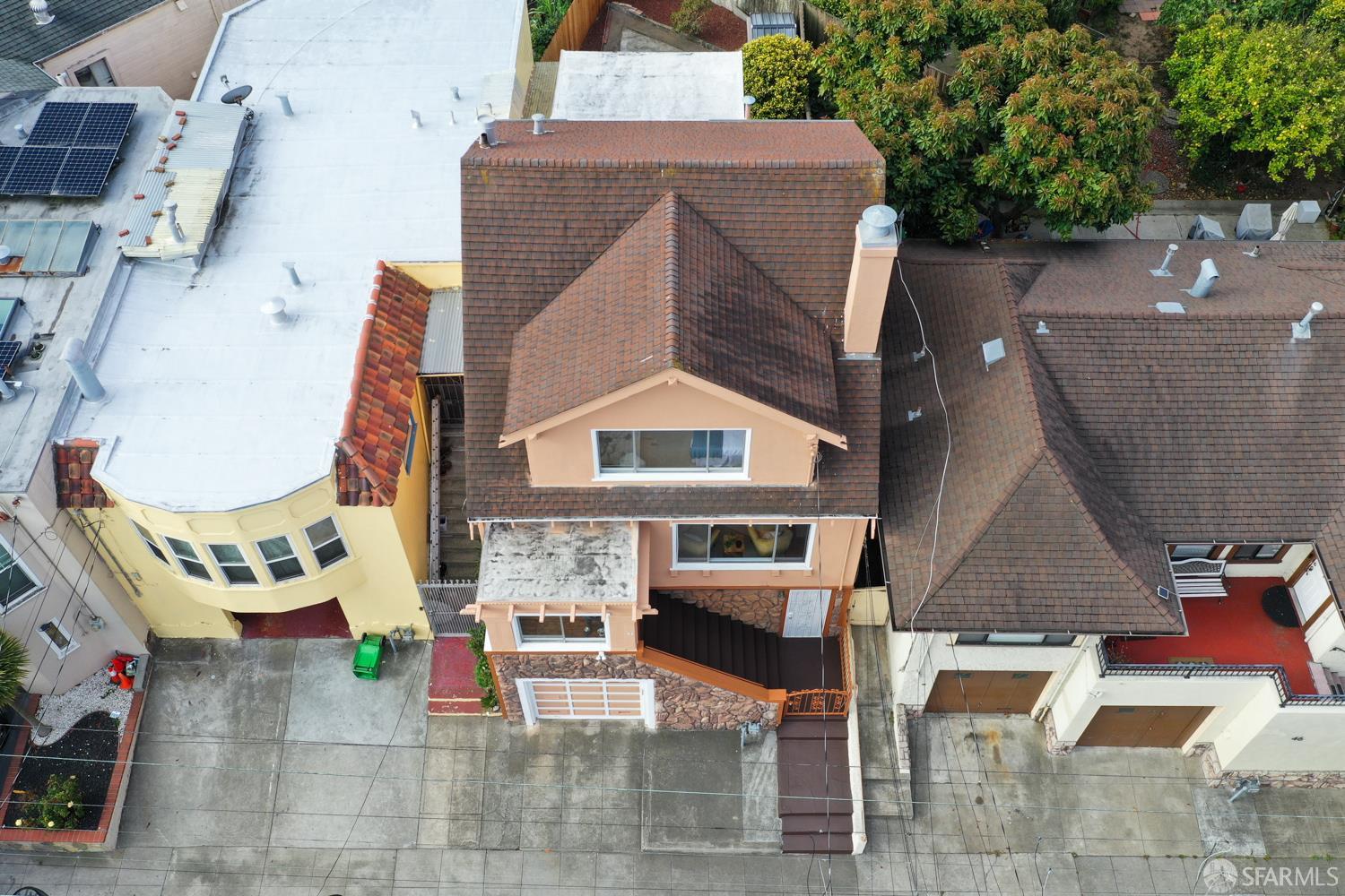San Francisco, California, 94112, United States, 2 Bedrooms Bedrooms, ,3 BathroomsBathrooms,Residential,For Sale,1933594