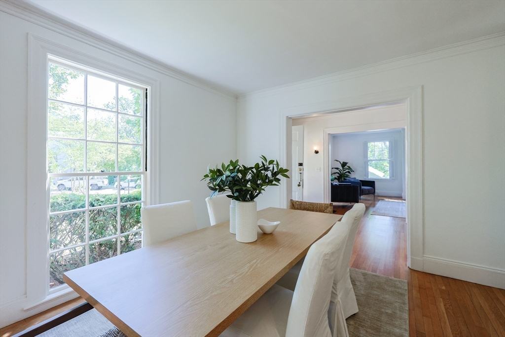 Newton, Massachusetts, 02465, United States, 5 Bedrooms Bedrooms, ,3 BathroomsBathrooms,Residential,For Sale,1939012