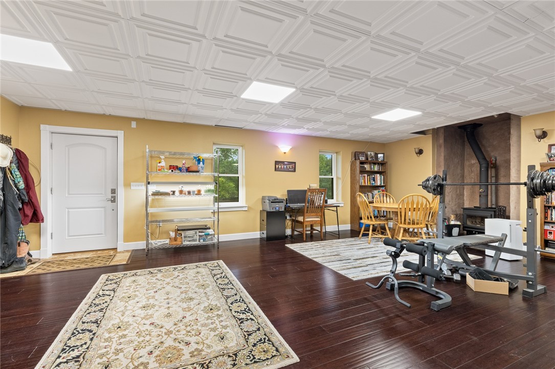 Dogpatch, Arkansas, 72648, United States, 3 Bedrooms Bedrooms, ,3 BathroomsBathrooms,Residential,For Sale,1958320