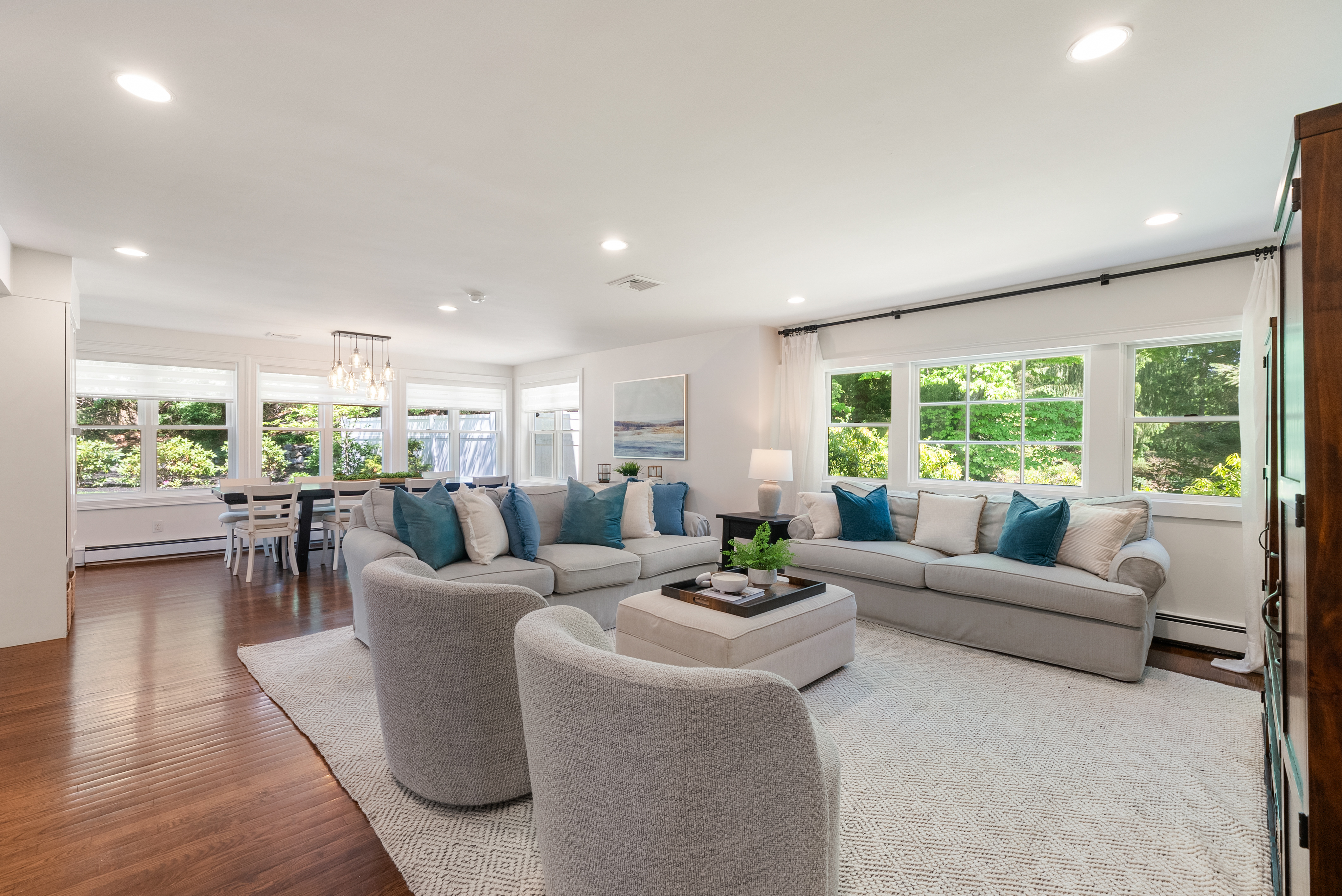 129 Dover Road, Westwood, MA, 02090 - 物件實景