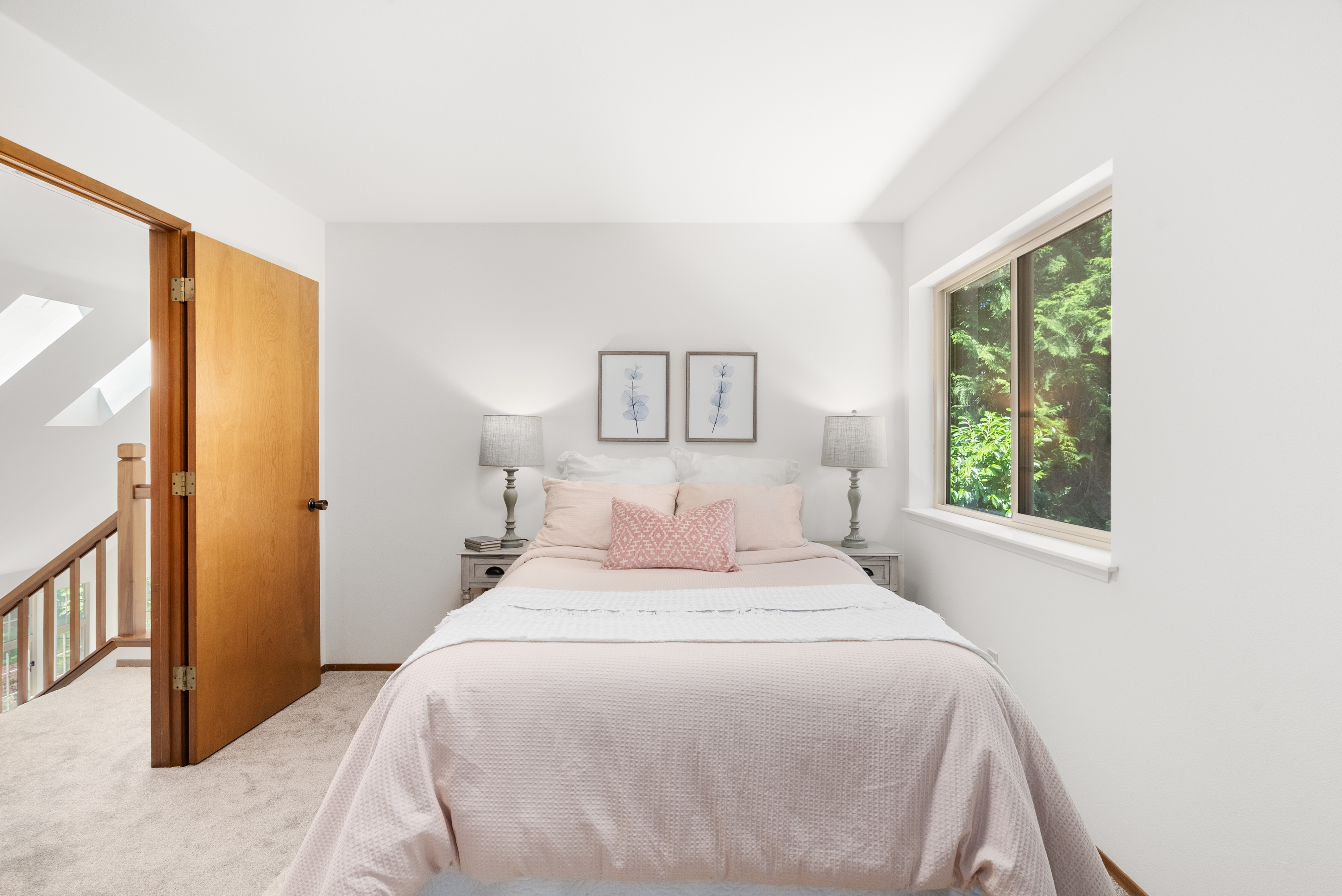  10109 NE Knight Rd, Bainbridge Island, WA 98110 - 物件實景