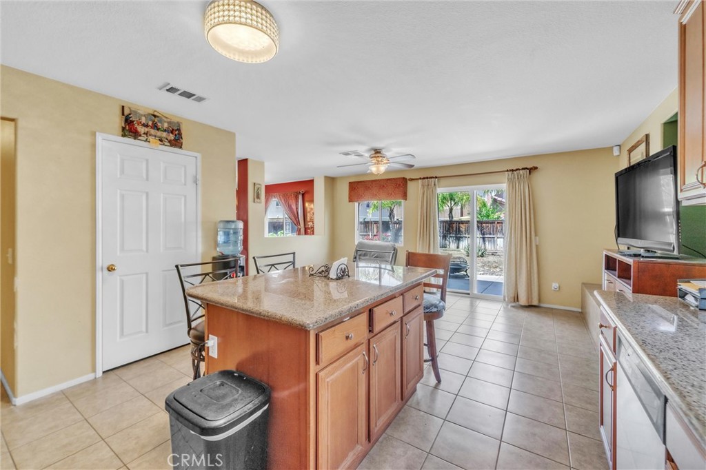 Hemet, California, 92545, United States, 6 Bedrooms Bedrooms, ,3 BathroomsBathrooms,Residential,For Sale,2040744
