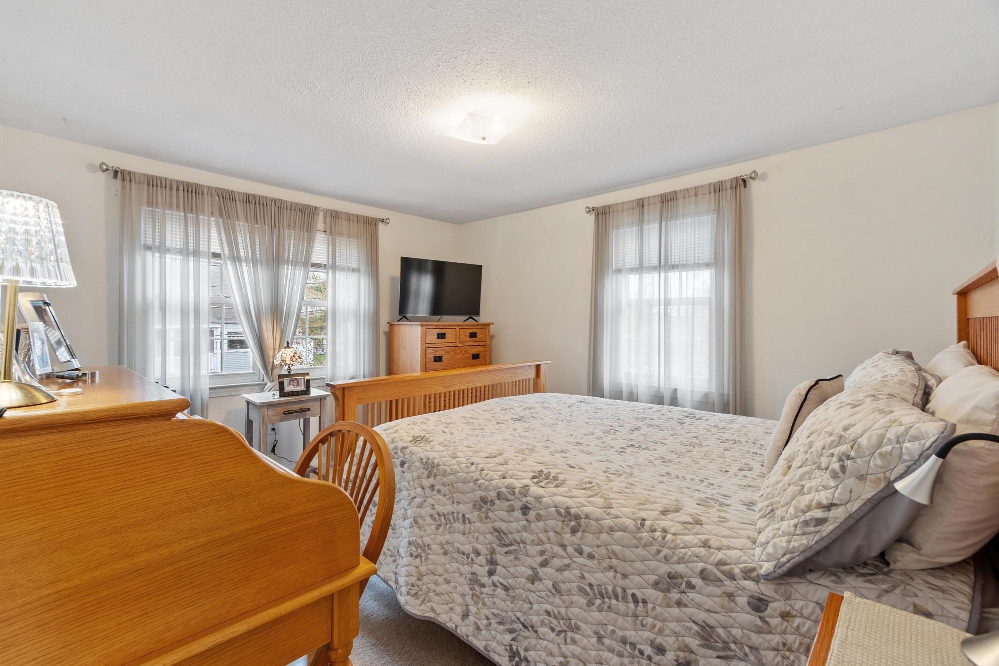  74 Harlem St, Lowell, MA, 01854 - 物件實景