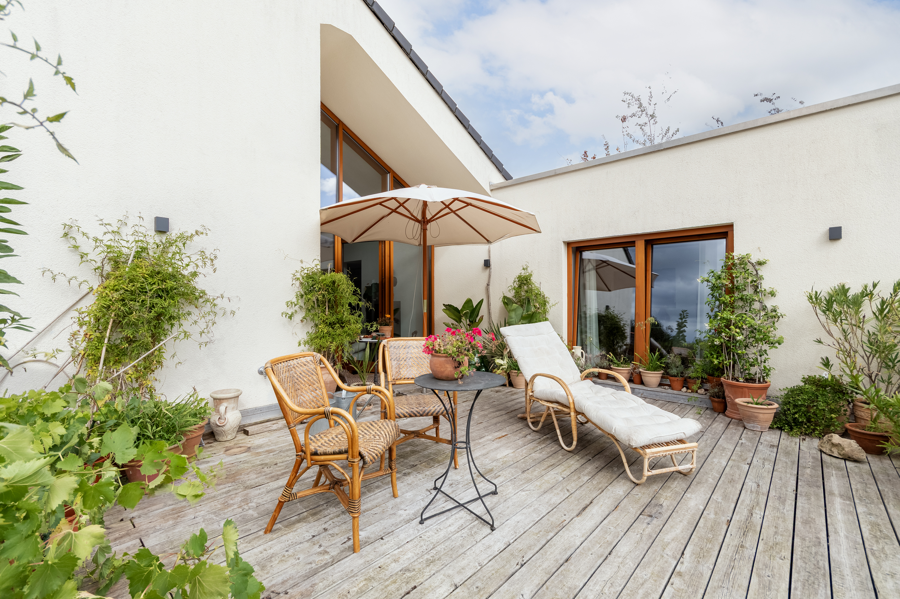  Eco-Conscious Living with Comfort: High-Quality Passive House with Elevator - 物件實景
