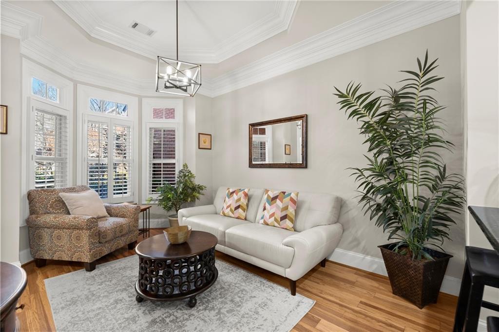 Roswell, Georgia, 30076, United States, 3 Bedrooms Bedrooms, ,3 BathroomsBathrooms,Residential,For Sale,2010332