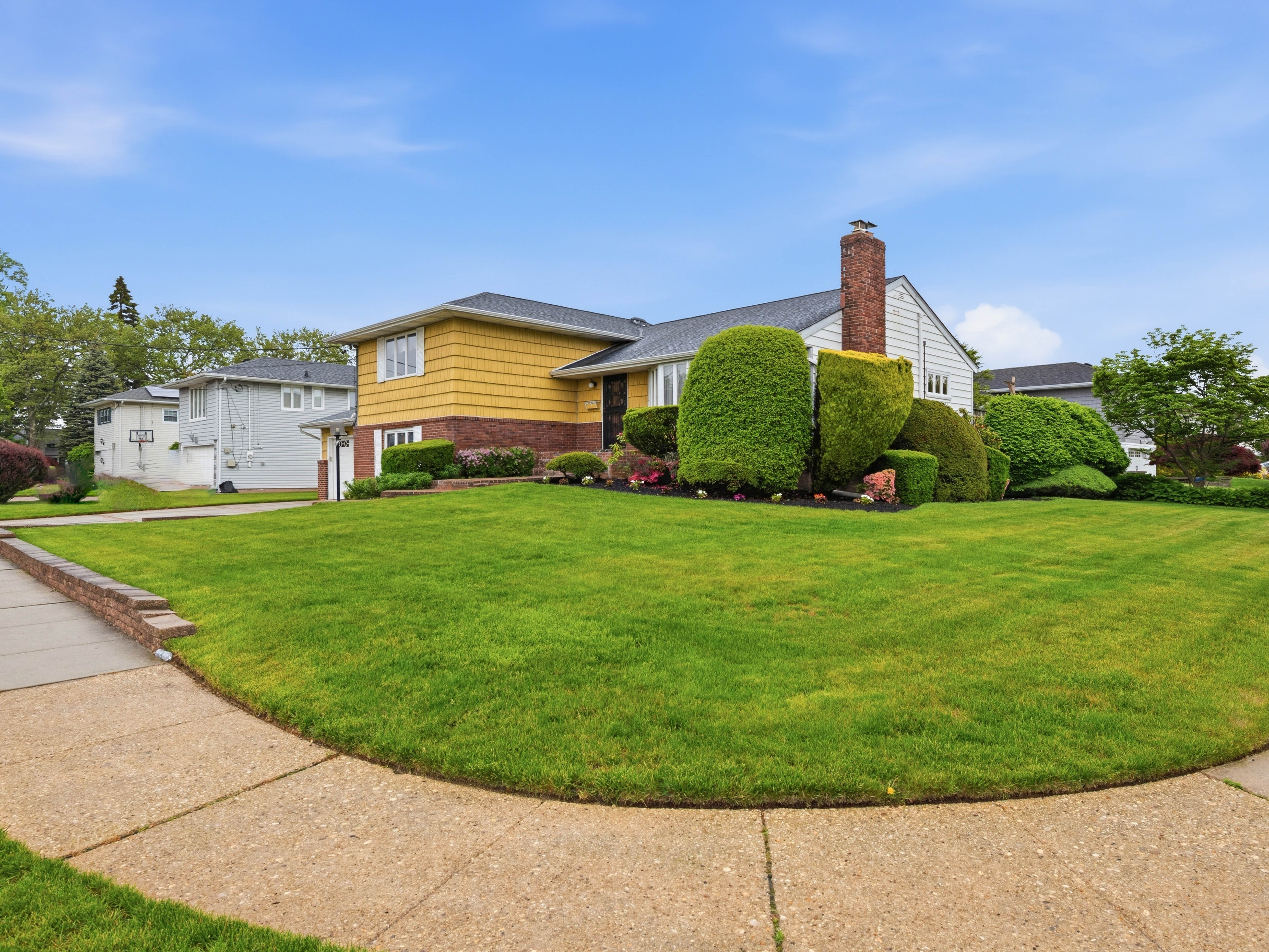  70 Polo Road, Massapequa, NY 11758 - 物件實景