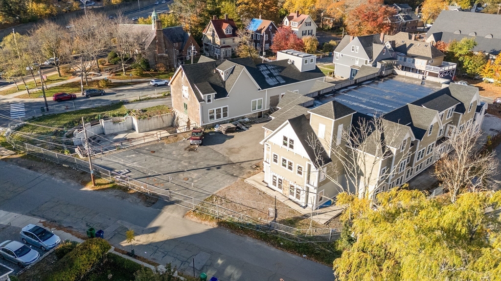 Newton, Massachusetts, 02466, United States, ,Residential,For Sale,1987929