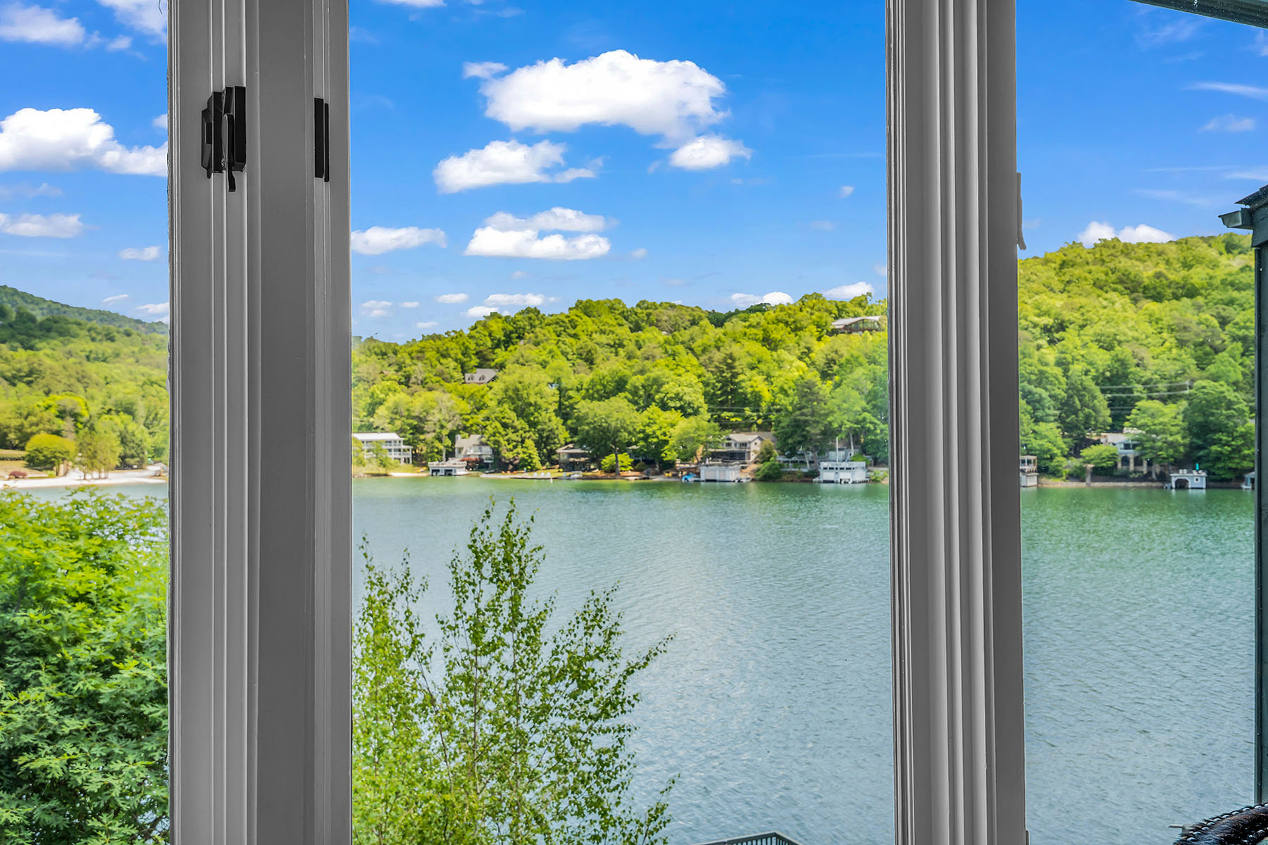  LAKE LURE - 物件實景