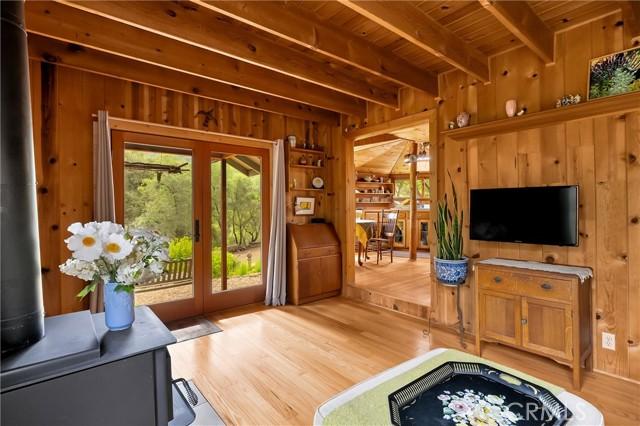 Chic, California, 95928, United States, 3 Bedrooms Bedrooms, ,1 BathroomBathrooms,Residential,For Sale,2048189