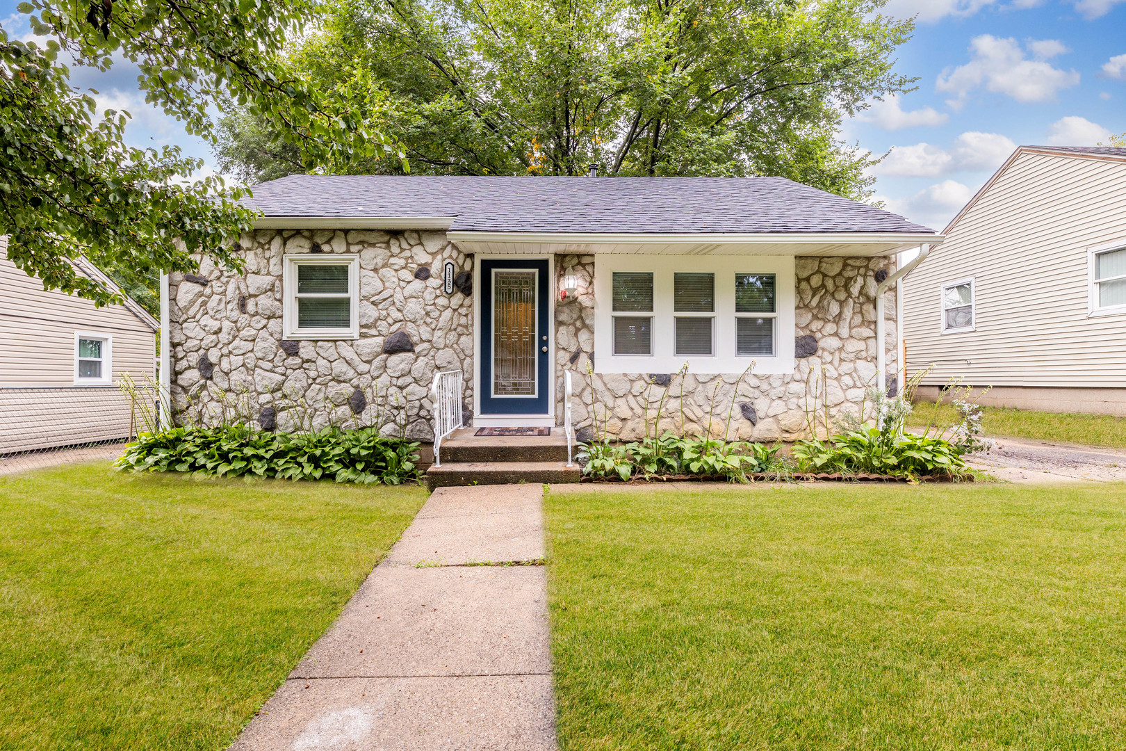 Galena Blvd, Aurora, IL 60505
