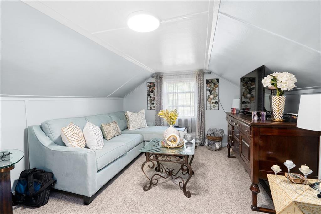 Atlanta, Georgia, 30317, United States, 4 Bedrooms Bedrooms, ,1 BathroomBathrooms,Residential,For Sale,1850311