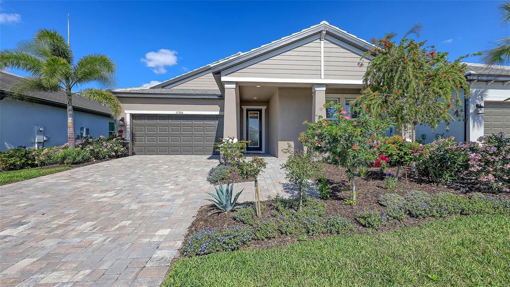Bradenton, Florida, 34211, United States, 3 Bedrooms Bedrooms, ,2 BathroomsBathrooms,Residential,For Sale,1778454