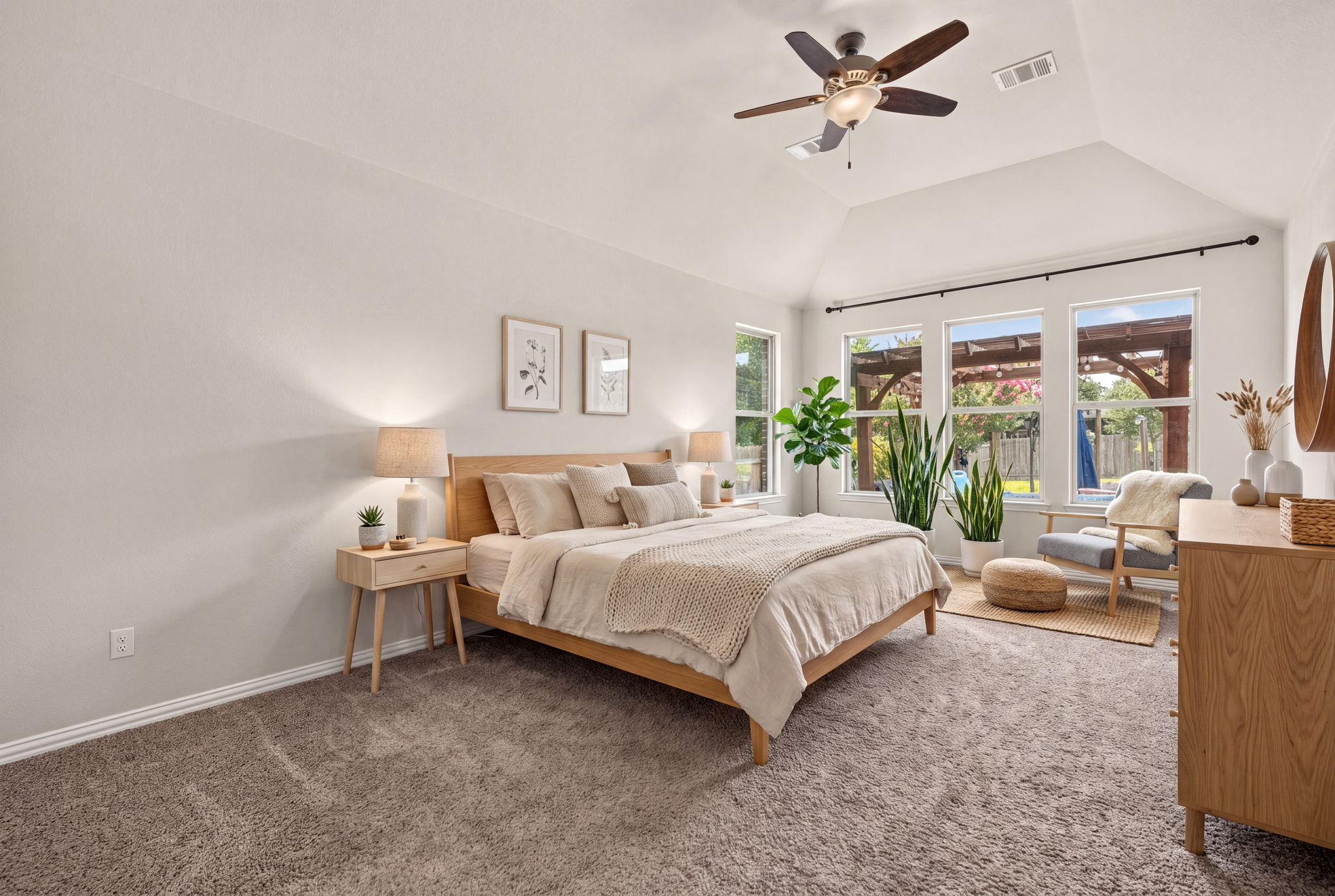  Masterfully Crafted Home in Belterra with Backyard Oasis - 物件實景