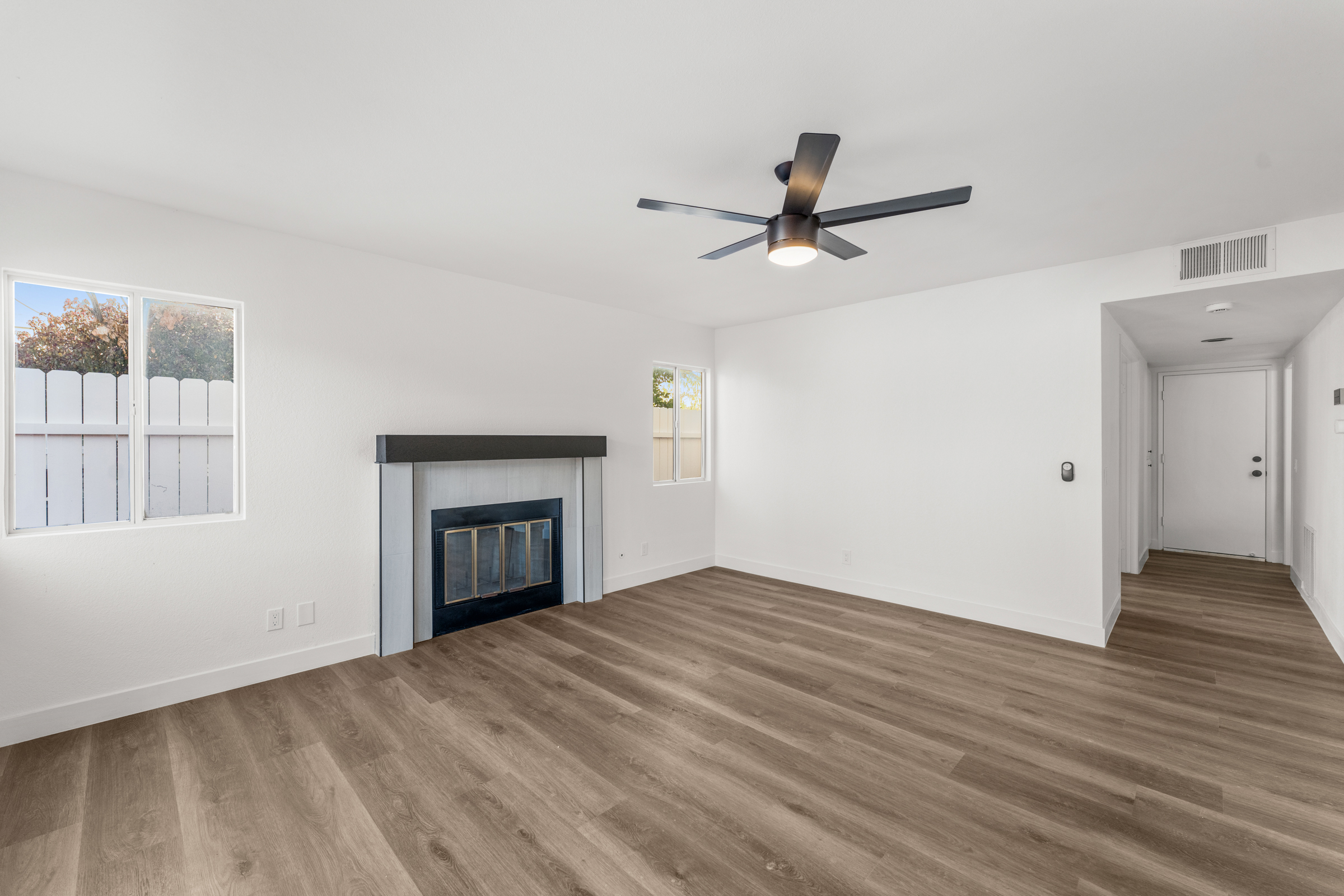 Lake Elsinore, California, 92530, United States, 4 Bedrooms Bedrooms, ,3 BathroomsBathrooms,Residential,For Sale,2005487