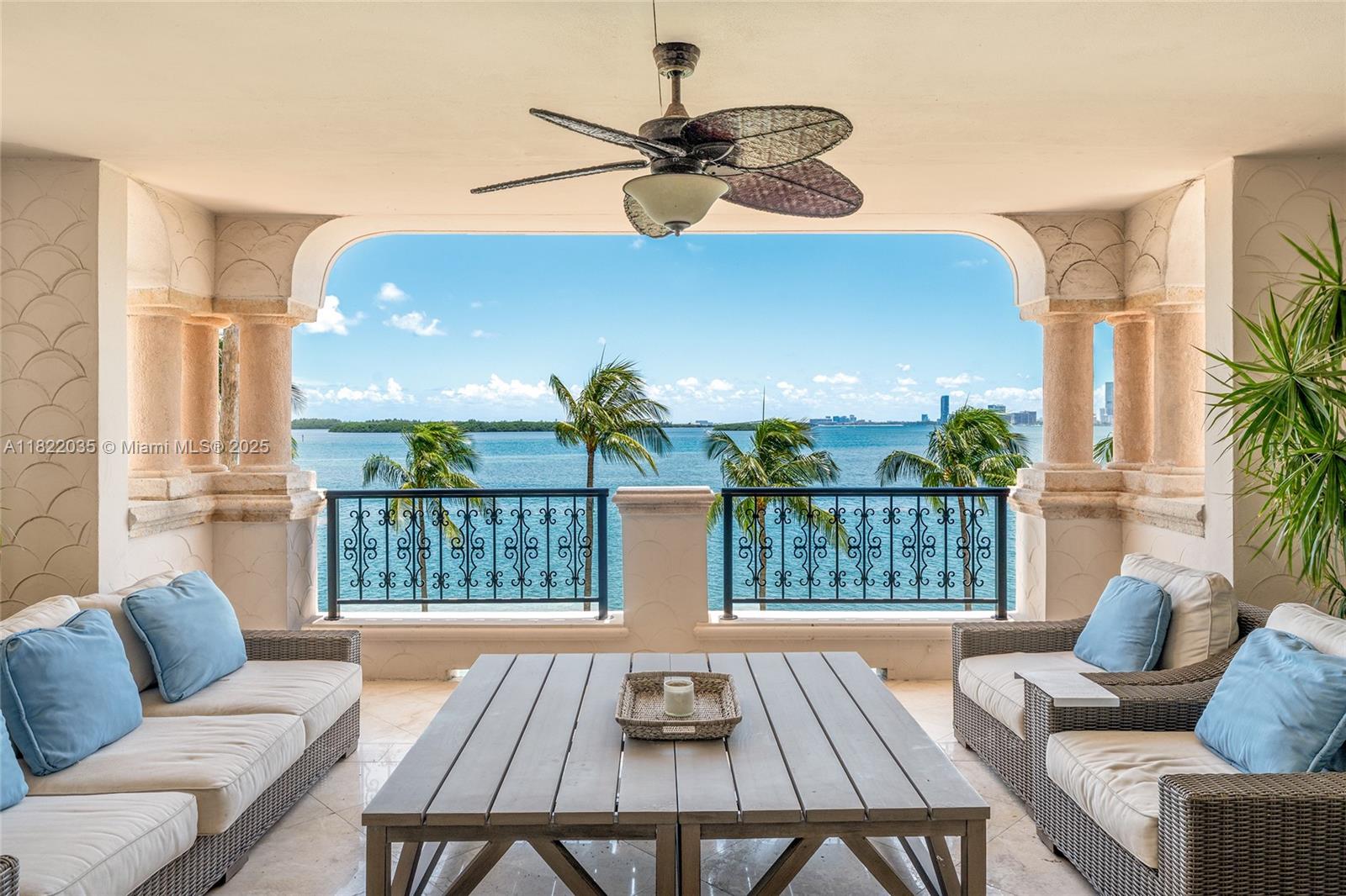 Miami Beach, Florida, 33109, United States, 4 Bedrooms Bedrooms, ,5 BathroomsBathrooms,Residential,For Sale,1858319
