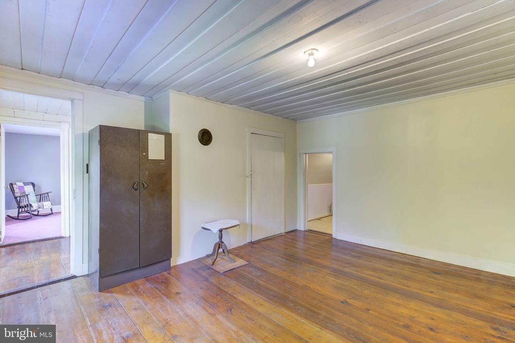 Wardensville, West Virginia, 26851, United States, 3 Bedrooms Bedrooms, ,1 BathroomBathrooms,Residential,For Sale,1930420