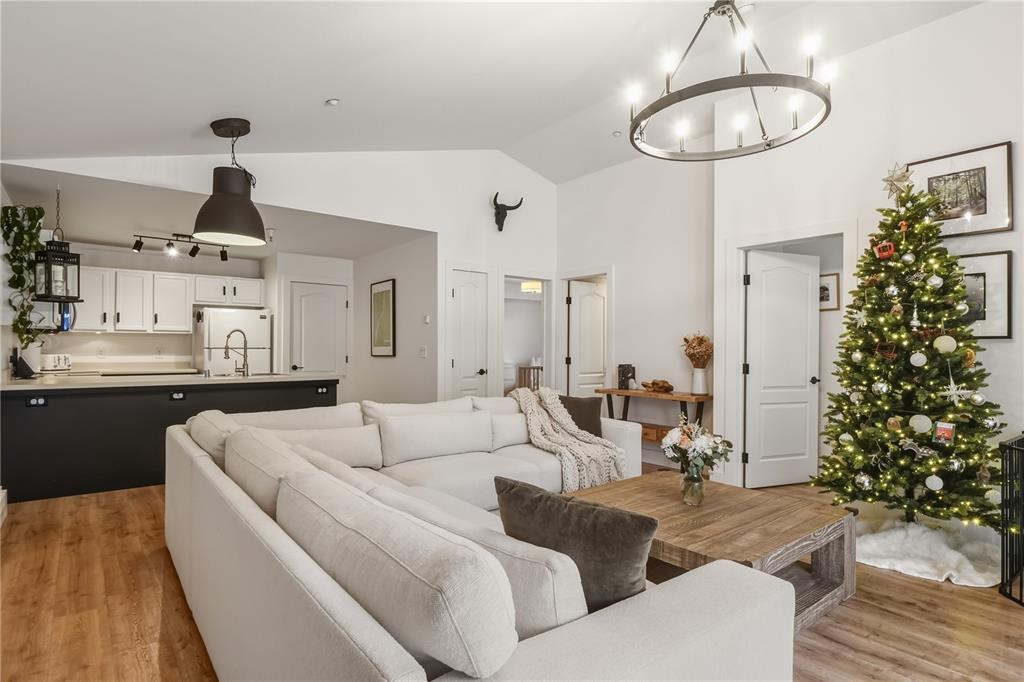 BRECKENRIDGE, Colorado, 80424, United States, 2 Bedrooms Bedrooms, ,2 BathroomsBathrooms,Residential,For Sale,2003427