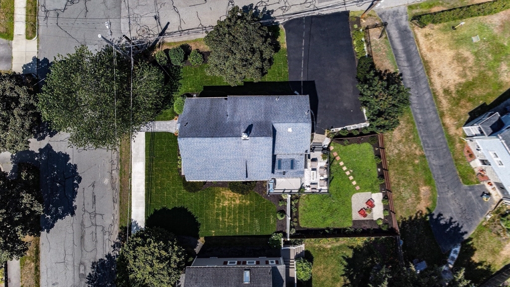 Reading, Massachusetts, 01867, United States, 4 Bedrooms Bedrooms, ,3 BathroomsBathrooms,Residential,For Sale,1904361