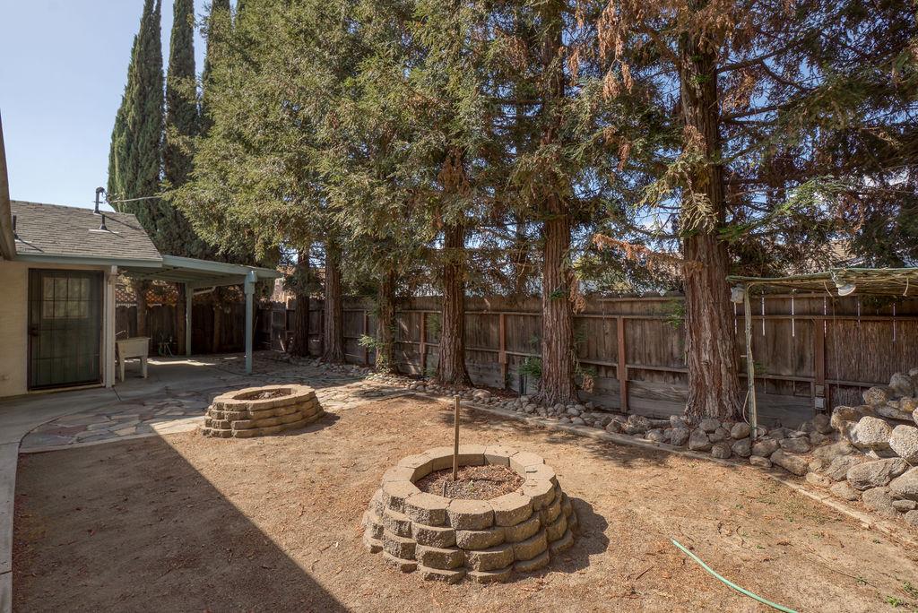 Oakdale, California, 95361, United States, 2 Bedrooms Bedrooms, ,3 BathroomsBathrooms,Residential,For Sale,1978297