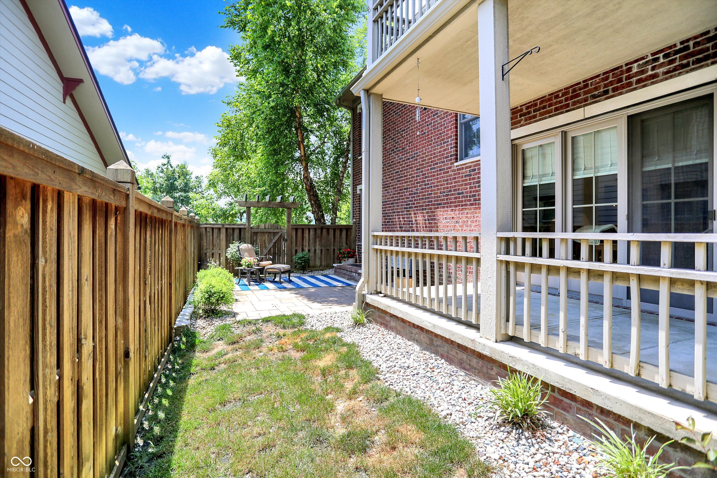 Zionsville, Indiana, 46077, United States, 4 Bedrooms Bedrooms, ,4 BathroomsBathrooms,Residential,For Sale,1930586