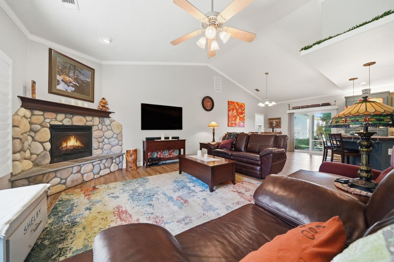 Valley Springs, California, 95252, United States, 3 Bedrooms Bedrooms, ,2 BathroomsBathrooms,Residential,For Sale,1981234