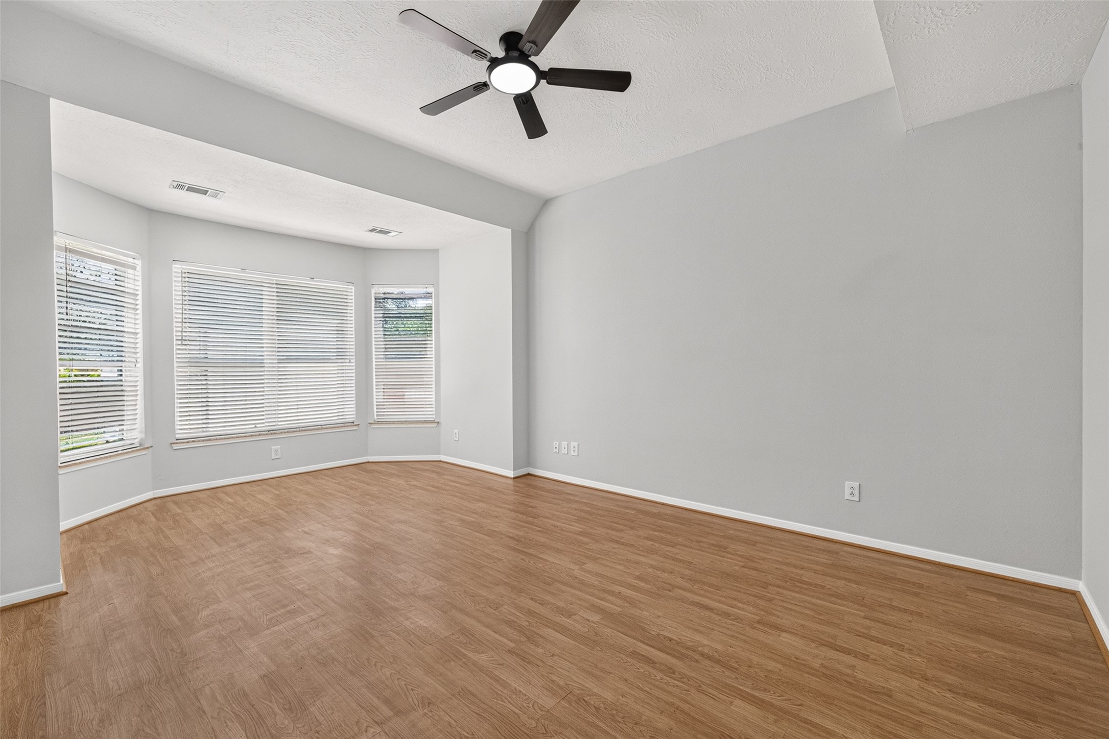  10319 N Laurel Branch Drive - 物件實景