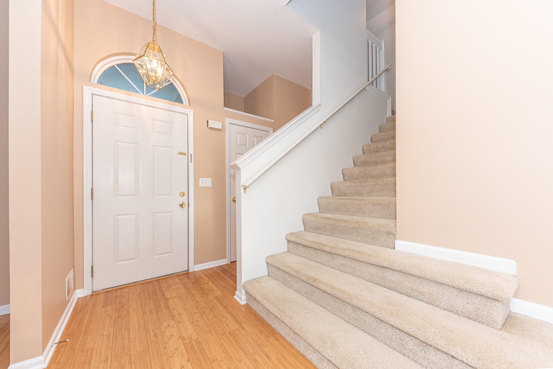 Ann Arbor, Michigan, 48103, United States, 4 Bedrooms Bedrooms, ,3 BathroomsBathrooms,Residential,For Sale,1991592