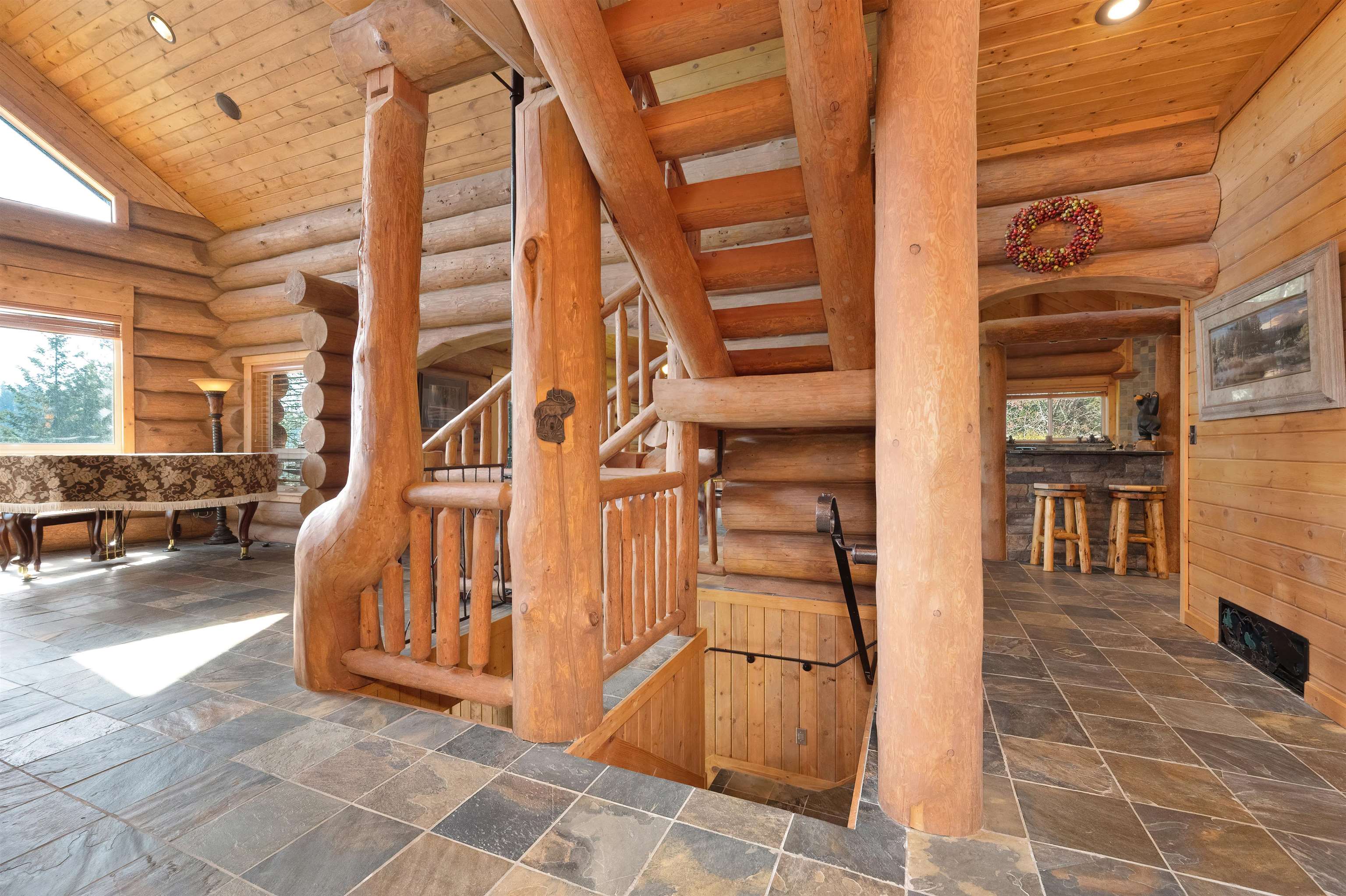 Kingston, Idaho, 83839, United States, 5 Bedrooms Bedrooms, ,4 BathroomsBathrooms,Residential,For Sale,1793473