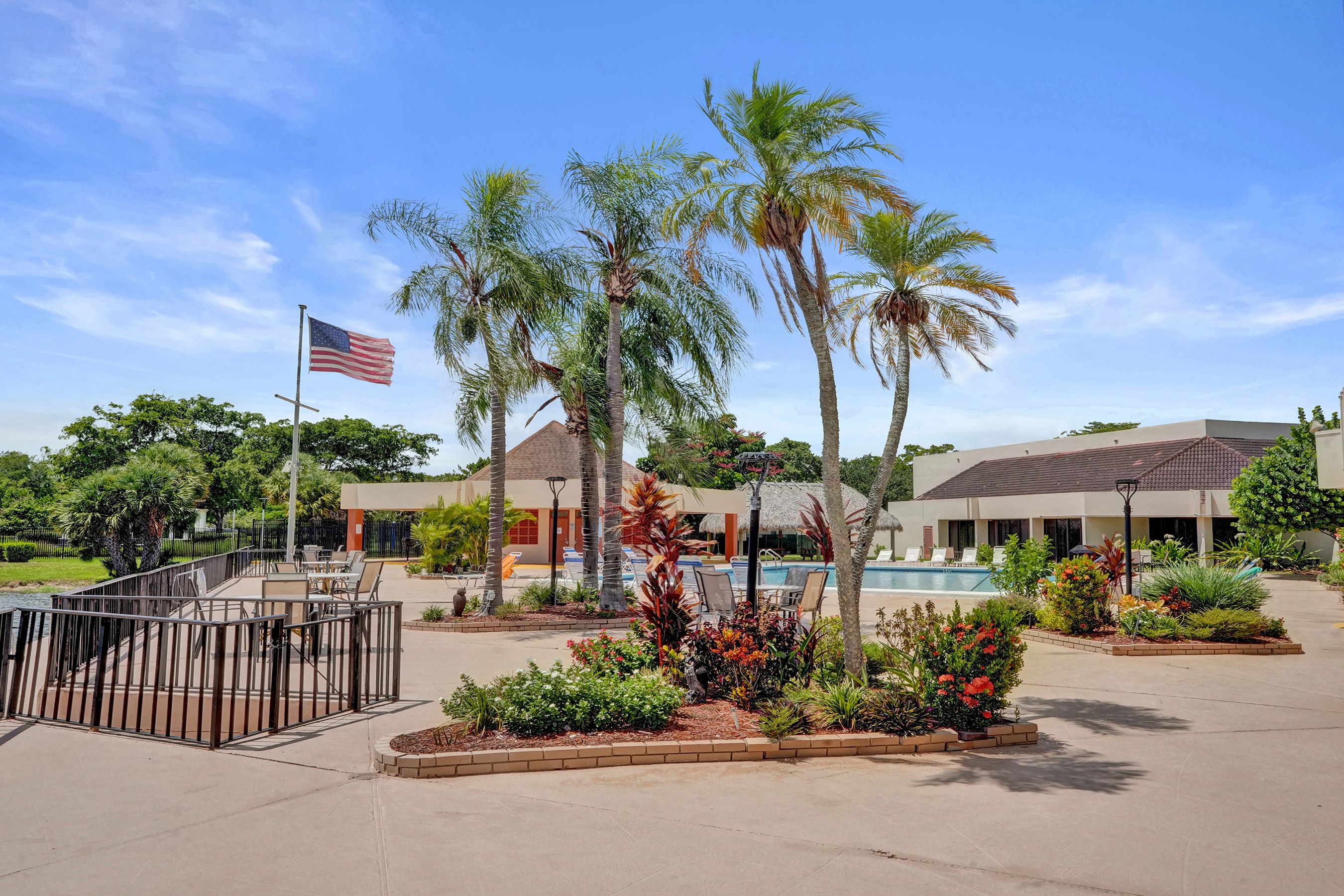  2651 Sunrise Lakes Drive E, Sunrise, FL, 33322 - 物件實景
