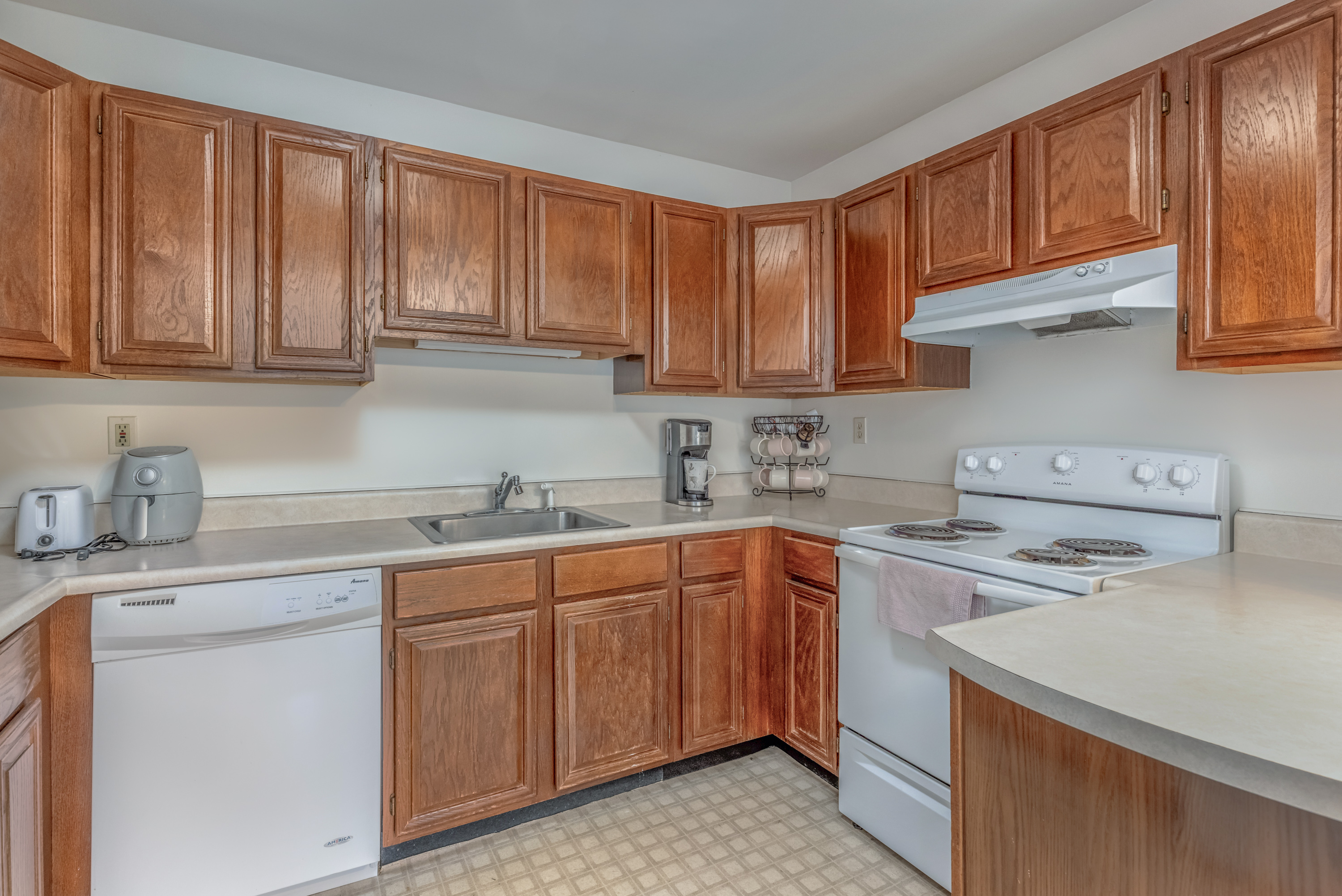  110 Cottontail Lane, Woodstock, NY 12498 - 物件實景