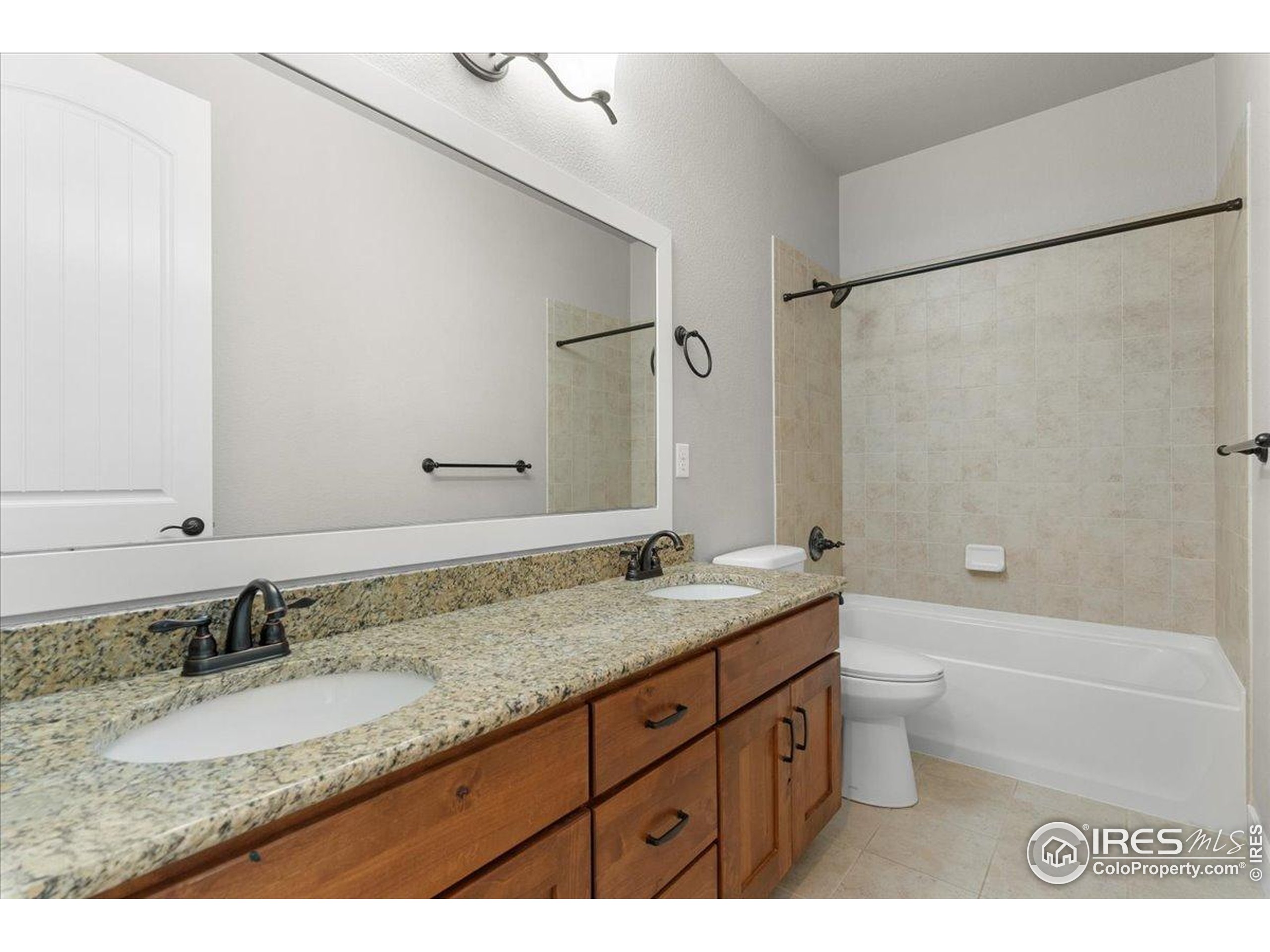 Severance, Colorado, 80550, United States, 5 Bedrooms Bedrooms, ,2 BathroomsBathrooms,Residential,For Sale,1910375