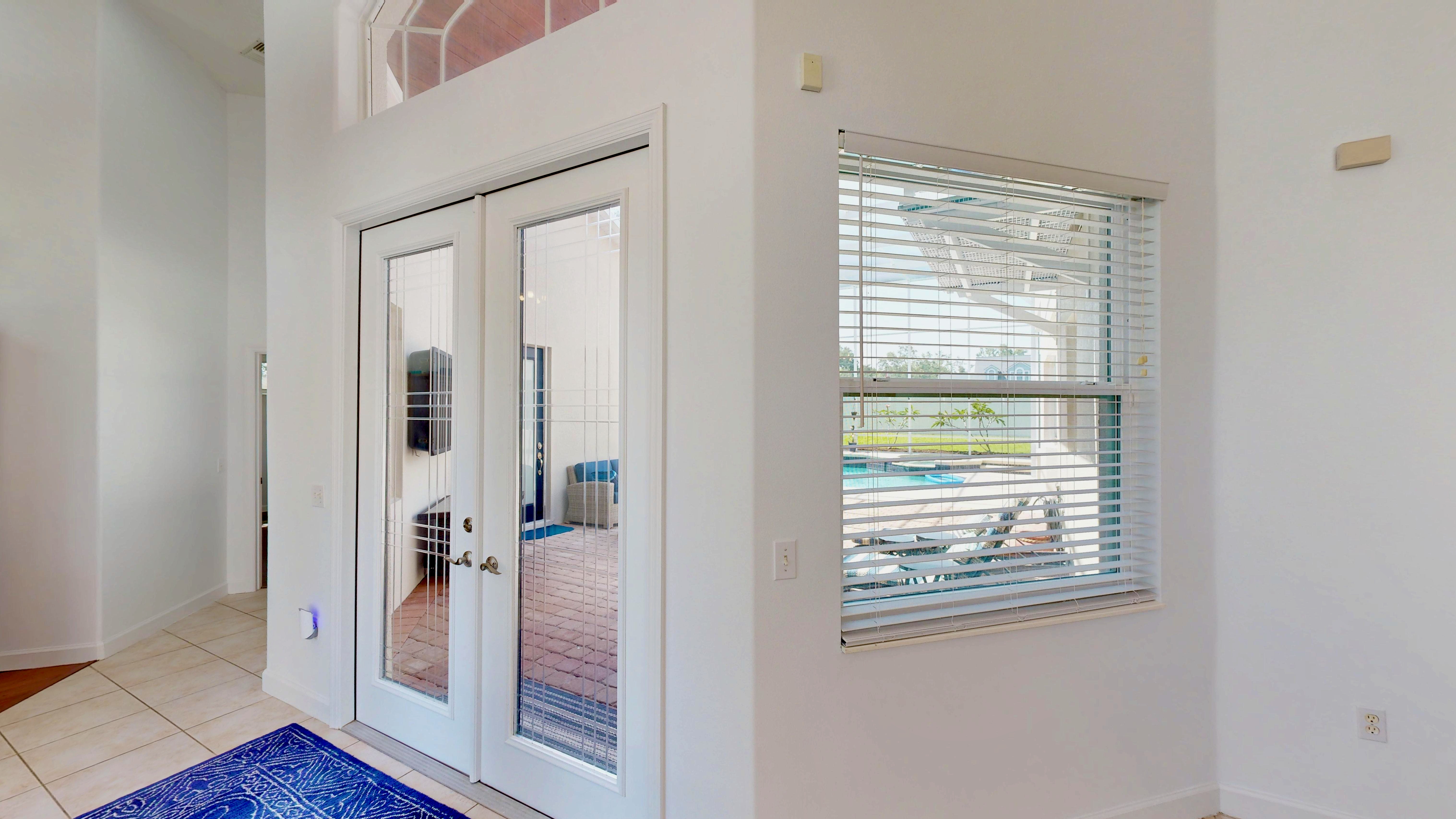 Oakland, Florida, 34760, United States, 4 Bedrooms Bedrooms, ,3 BathroomsBathrooms,Residential,For Sale,1828727