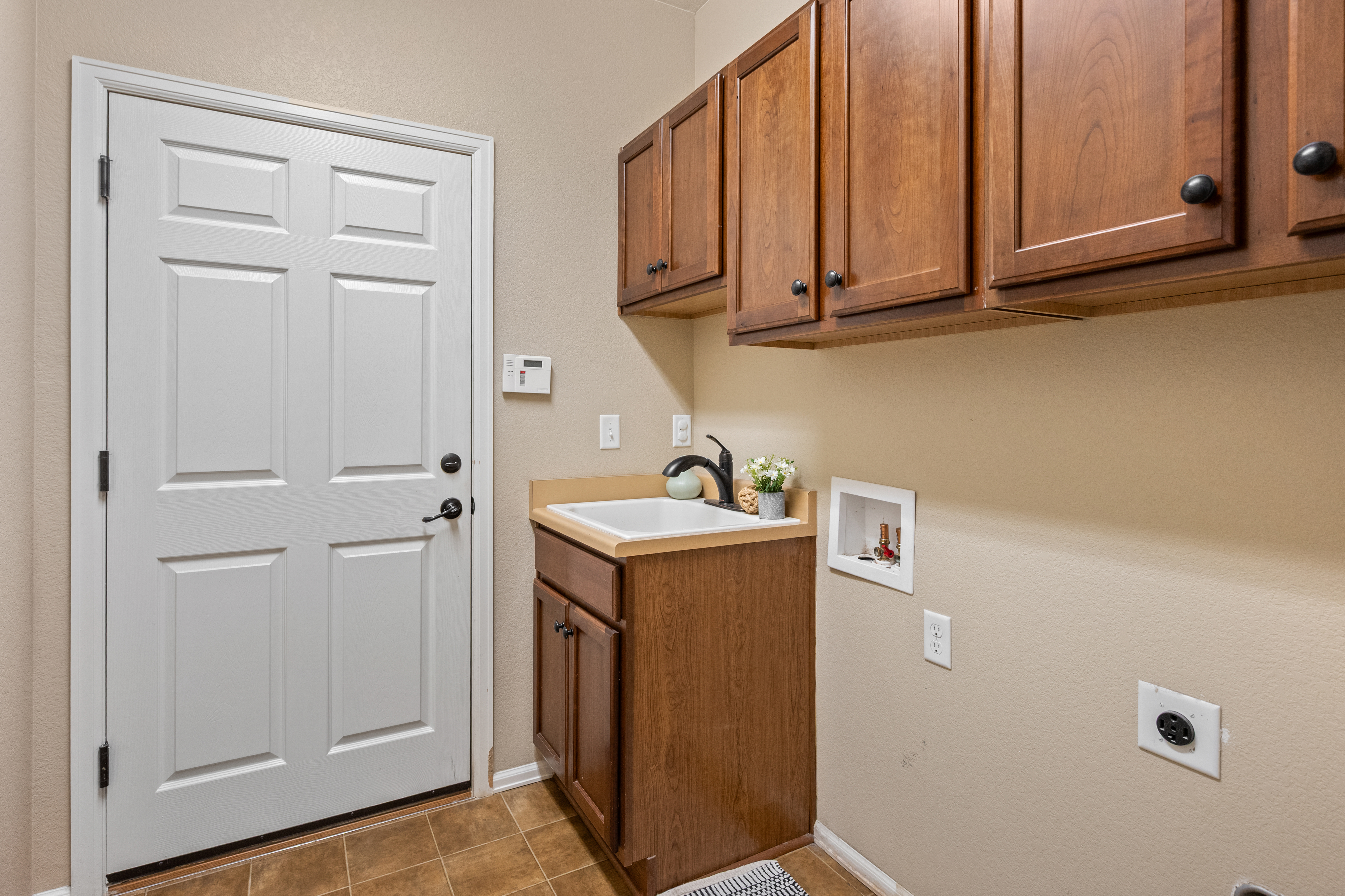  Experience elevated Colorado living in this exceptional ranch-style home. - 物件實景