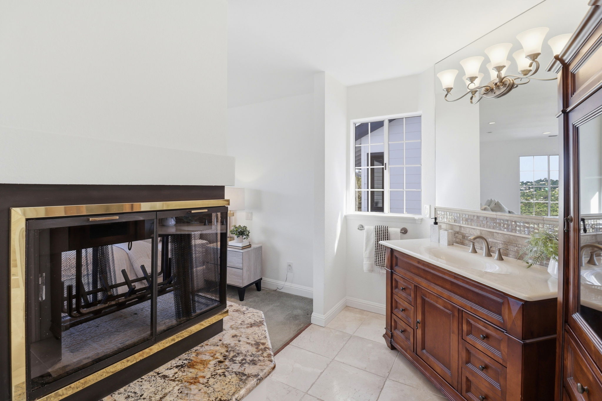  2635 Ponce Avenue, Belmont, Calfornia - 物件實景