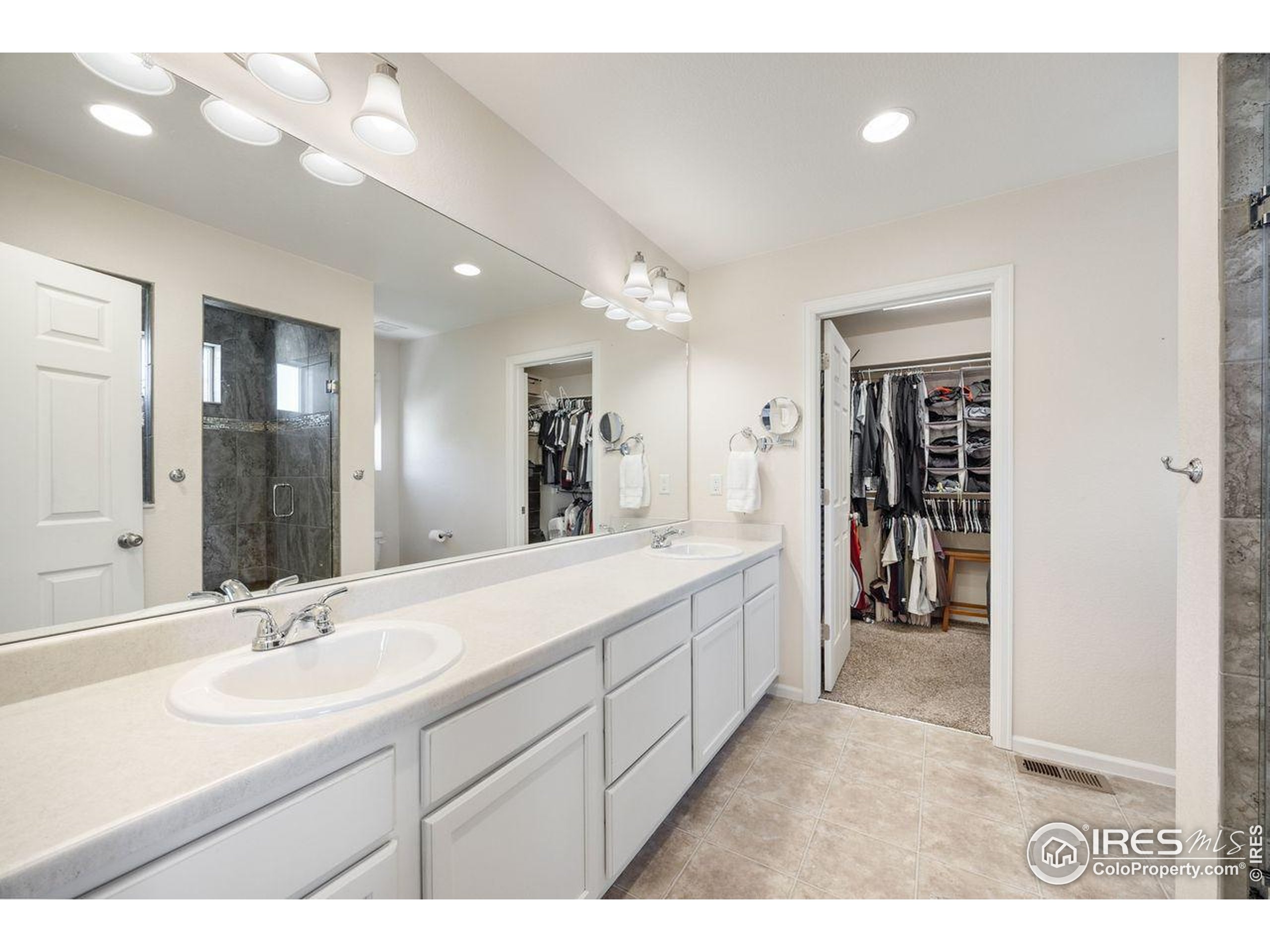 Johnstown, Colorado, 80534, United States, 3 Bedrooms Bedrooms, ,3 BathroomsBathrooms,Residential,For Sale,1970661