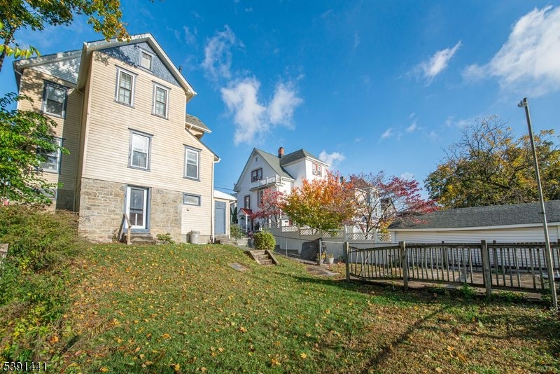 Dover, New Jersey, 07801, United States, 4 Bedrooms Bedrooms, ,2 BathroomsBathrooms,Residential,For Sale,1969138