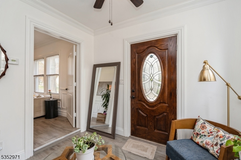 Ridgefield Boro, New Jersey, 07657, United States, 3 Bedrooms Bedrooms, ,2 BathroomsBathrooms,Residential,For Sale,1907428