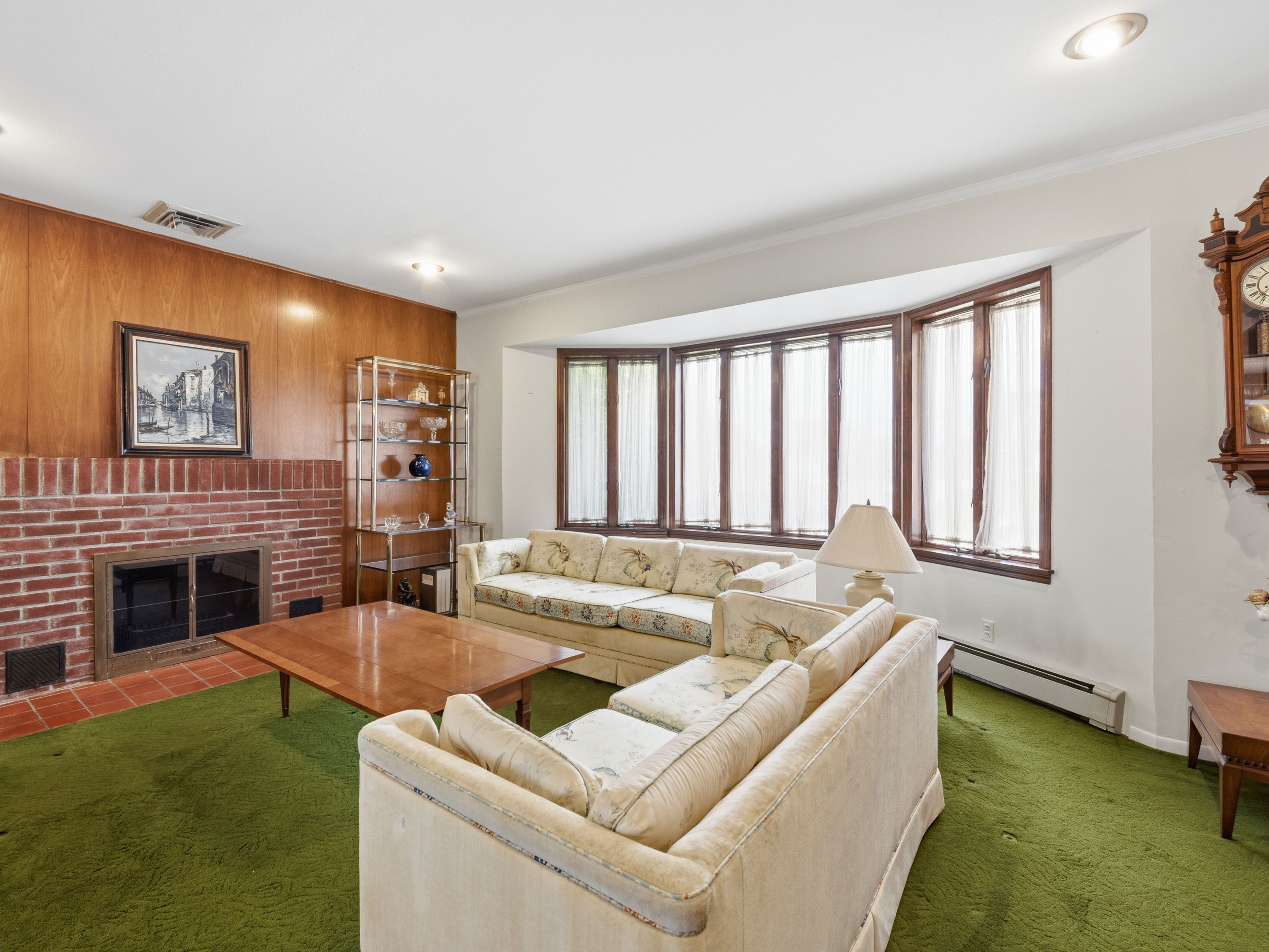  70 Polo Road, Massapequa, NY 11758 - 物件實景