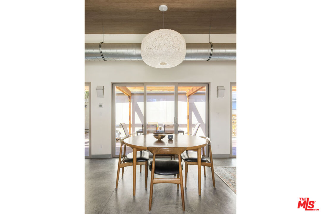 Los Angeles, California, 90041, United States, 4 Bedrooms Bedrooms, ,3 BathroomsBathrooms,Residential,For Sale,1859522