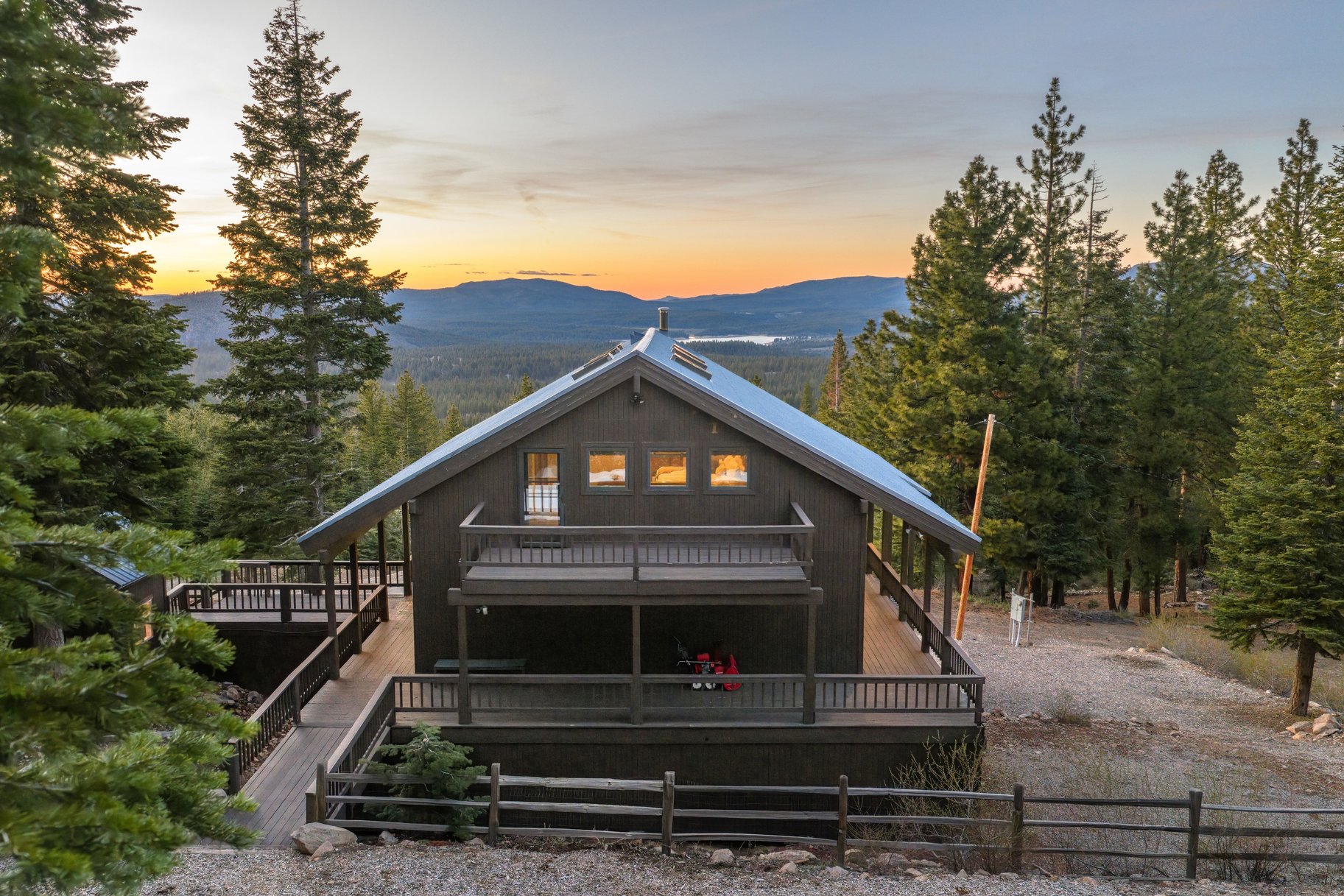  20-Acre Juniper Hills Estate with Panoramic Views - 物件實景