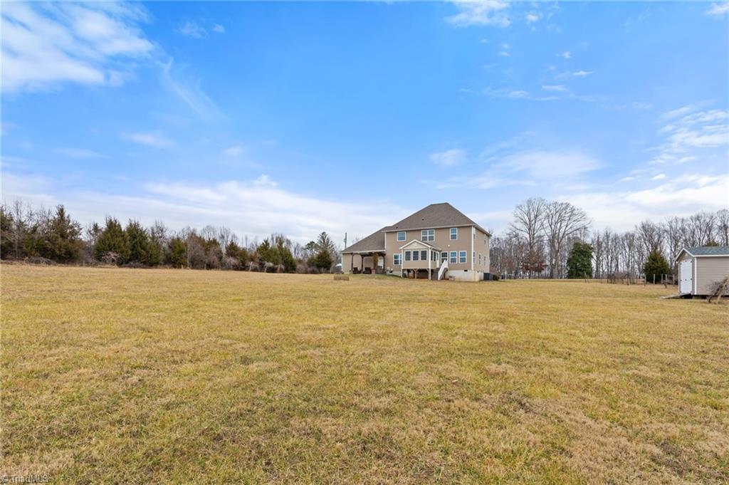 Lewisville, North Carolina, 27023, United States, 5 Bedrooms Bedrooms, ,4 BathroomsBathrooms,Residential,For Sale,1890092