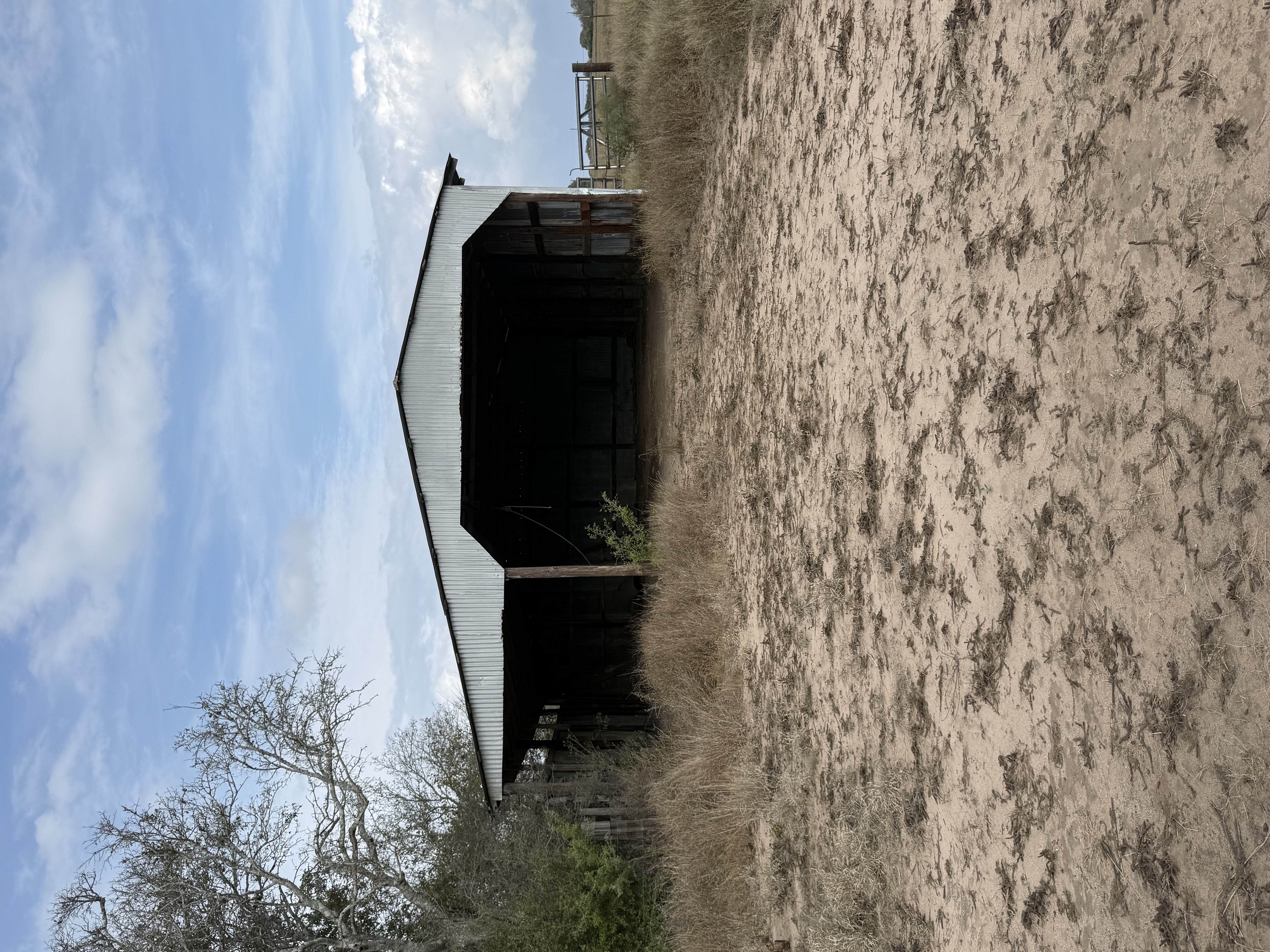 Runge, Texas, 78151, United States, 3 Bedrooms Bedrooms, ,2 BathroomsBathrooms,Residential,For Sale,1996621