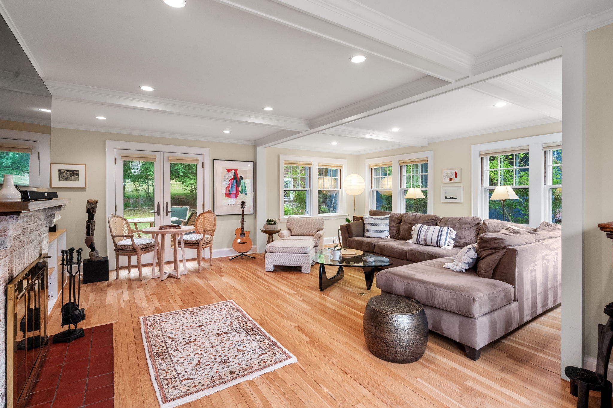  16 Lewis Street, Newton, MA, 02458 - 物件實景