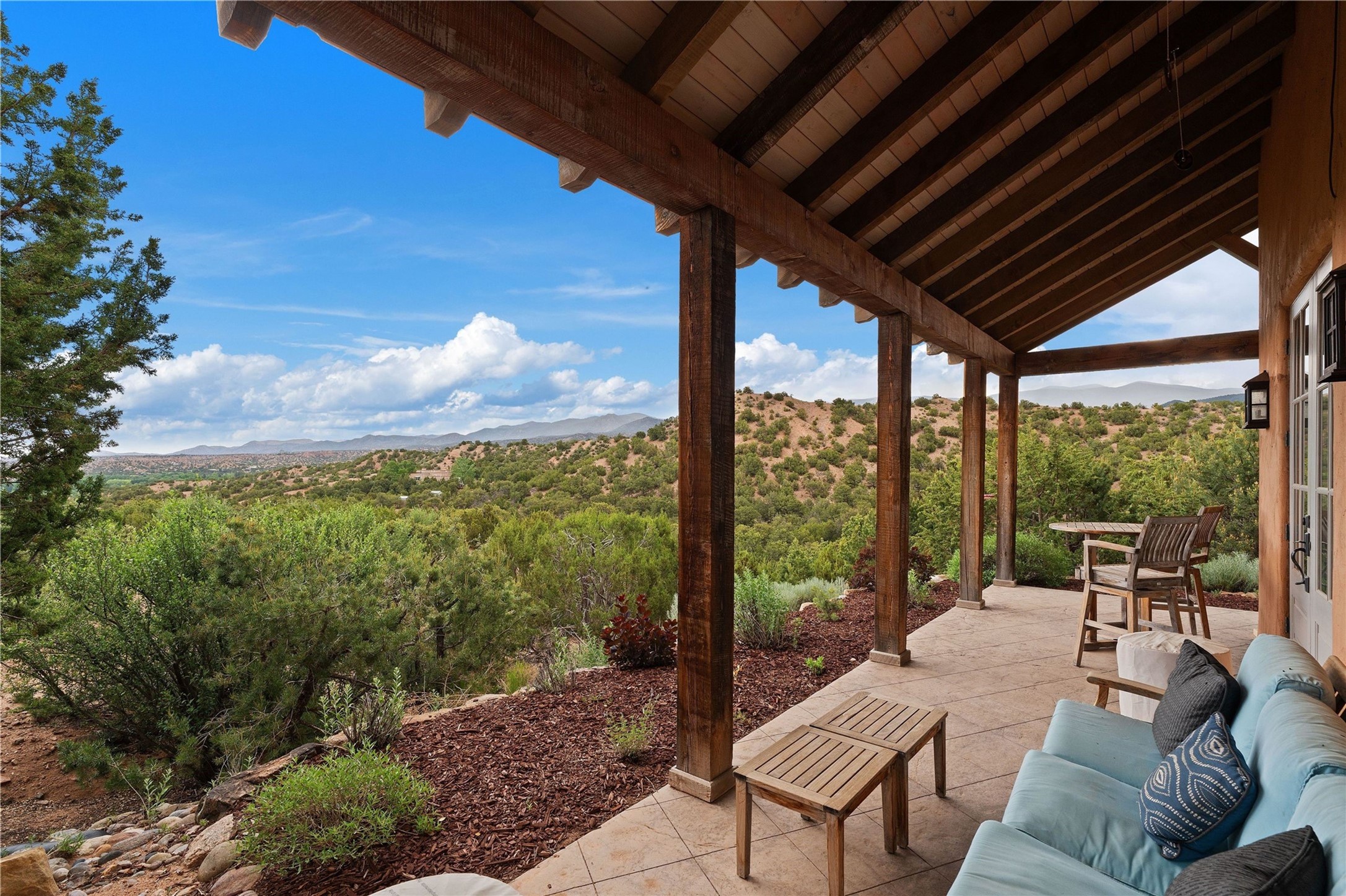  39 Yana - 物件實景