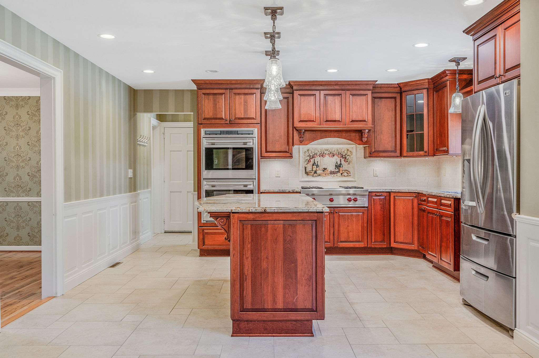 Mount Sinai, New York, 11766, United States, 4 Bedrooms Bedrooms, ,3 BathroomsBathrooms,Residential,For Sale,1924395