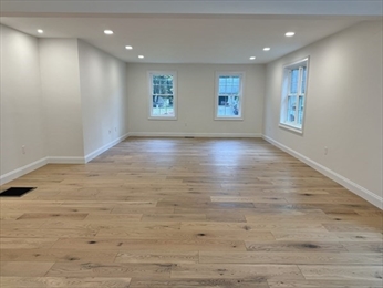 Tyngsborough, Massachusetts, 01879, United States, 4 Bedrooms Bedrooms, ,3 BathroomsBathrooms,Residential,For Sale,1980241