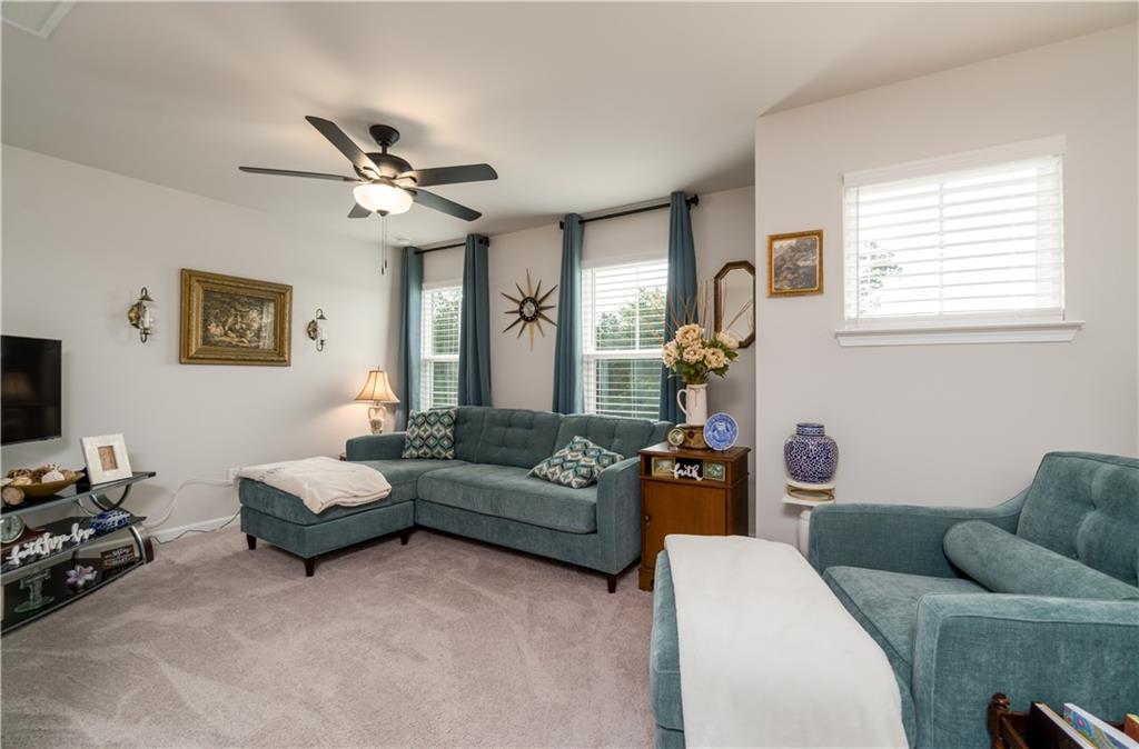 Cartersville, Georgia, 30121, United States, 4 Bedrooms Bedrooms, ,4 BathroomsBathrooms,Residential,For Sale,1820184