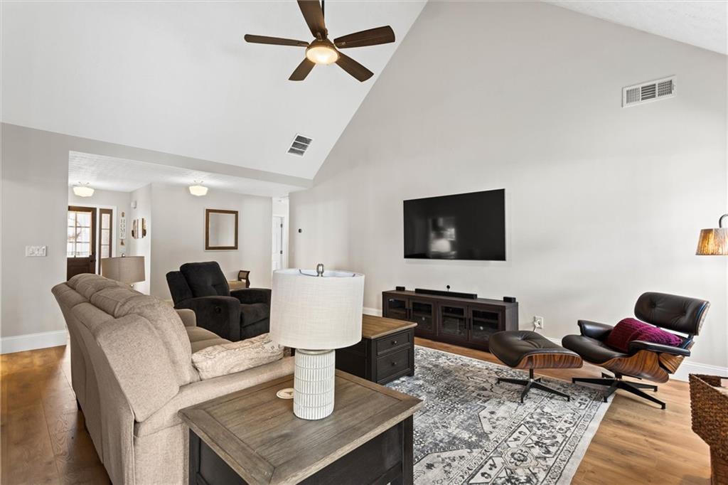 Dacula, Georgia, 30019, United States, 5 Bedrooms Bedrooms, ,4 BathroomsBathrooms,Residential,For Sale,1990423